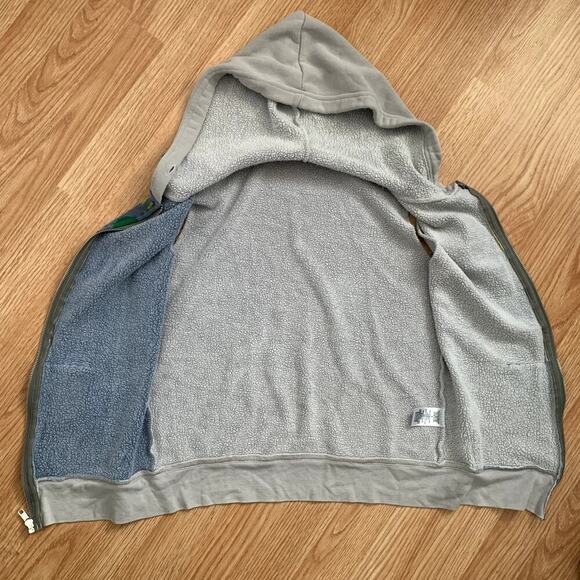 University of Today Dreamers of Tomorrow Graphic Print Logo Hoodie Sweatshirt S - Picture 9 of 11